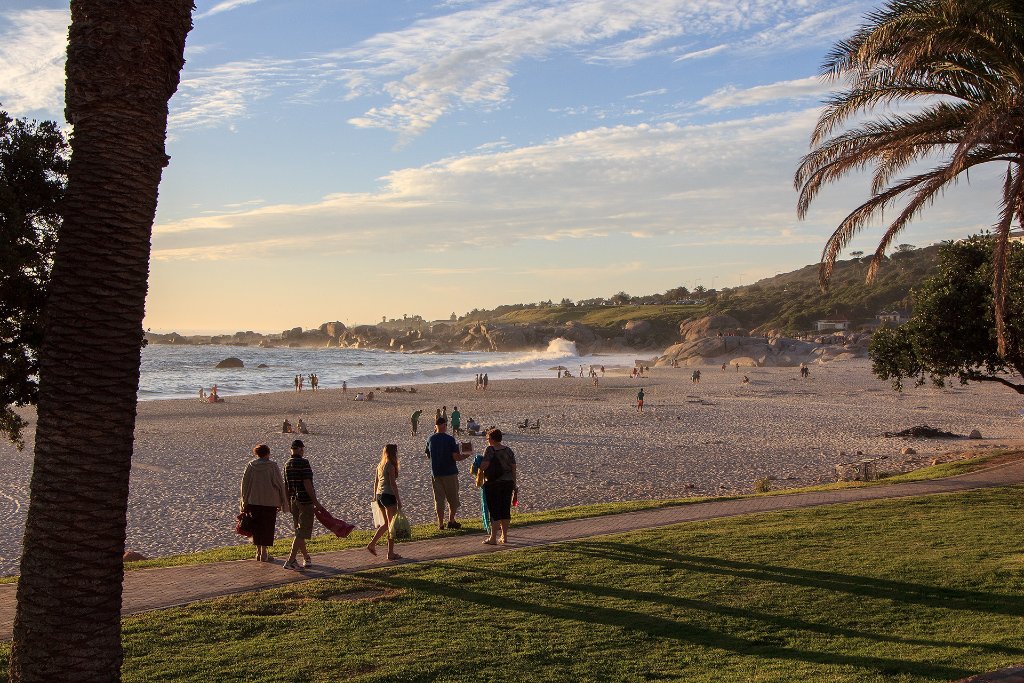 17-Camps Bay.jpg - Camps Bay